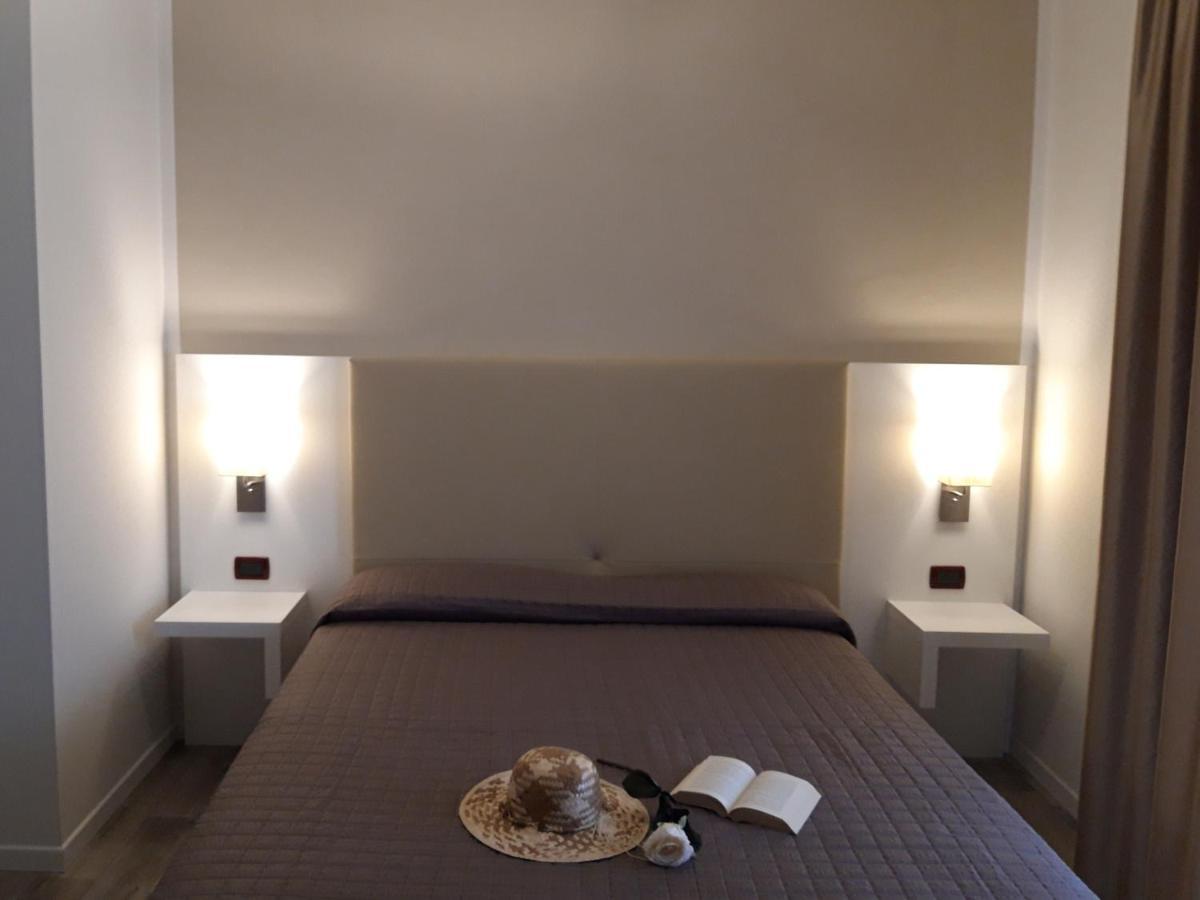 Hotel Trevi Lido di Jesolo Dış mekan fotoğraf