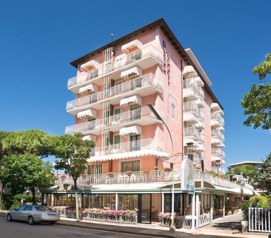 Hotel Trevi Lido di Jesolo Dış mekan fotoğraf
