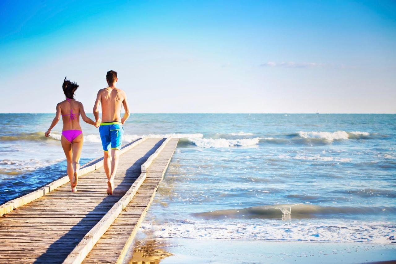 Hotel Trevi Lido di Jesolo Dış mekan fotoğraf